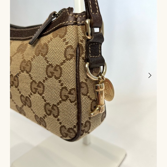 Gucci Brown Monogram Shoulder Bag - Picture 10 of 13